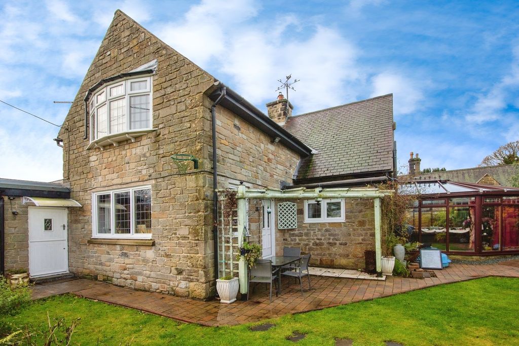 Property photo 1 of 26