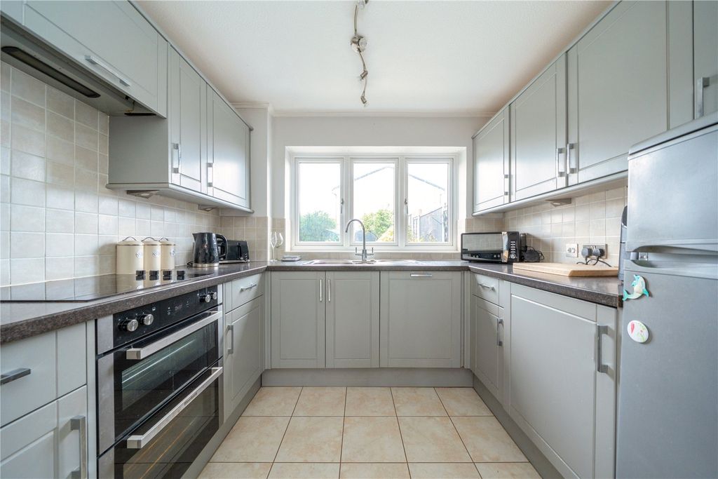 Property photo 3 of 15 Picture No. 06