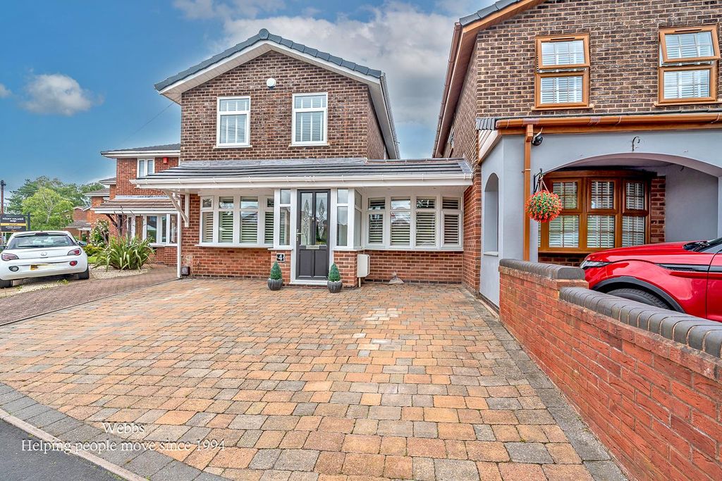 Property photo 1 of 33 Webbs-1.Jpg