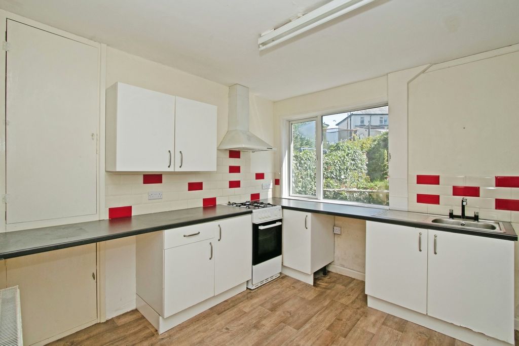 Property photo 3 of 15 Pbox-Img.Jpg