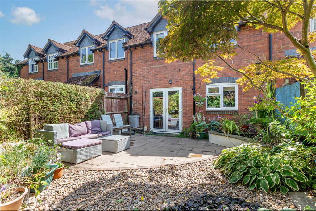 Property photo 2 of 17 Garden-3.Jpg