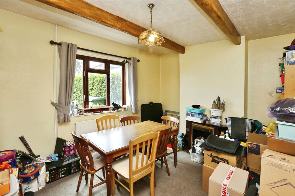 Property photo 3 of 18 Dining Room