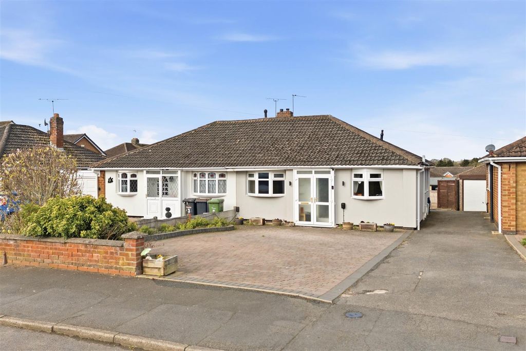 Property photo 1 of 15 Front.Jpg