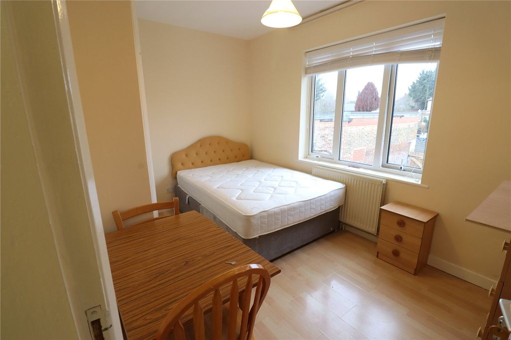 Property photo 1 of 5 Picture No. 07