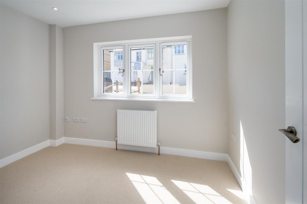 Additional image 21 of 5 bed detached house for saleSeaview, Isle Of Wight PO34