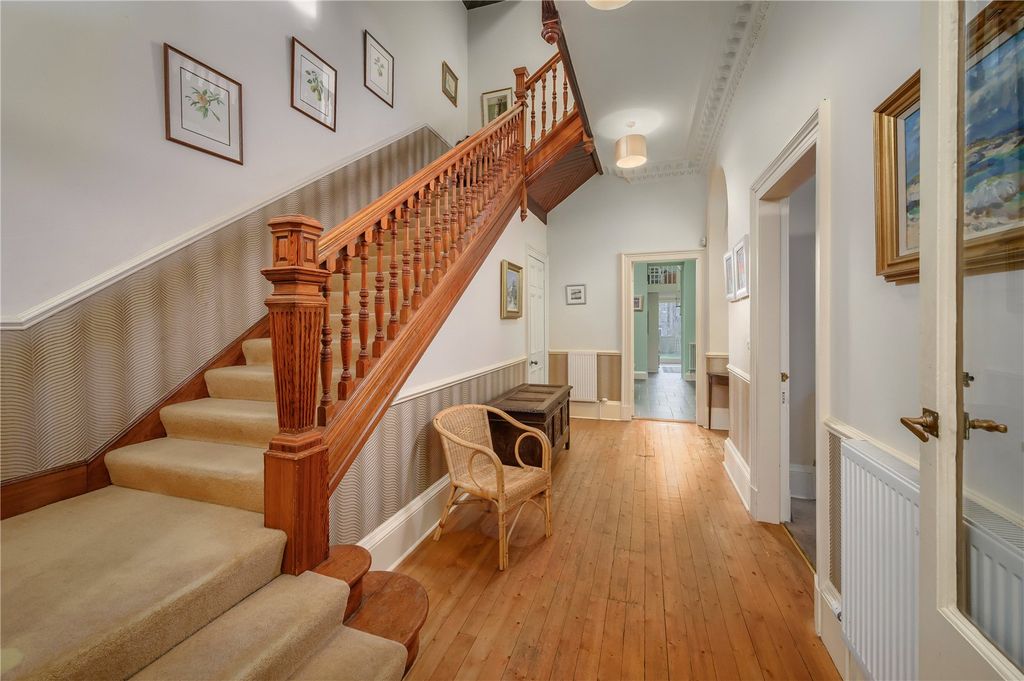 Property photo 2 of 26 Hall