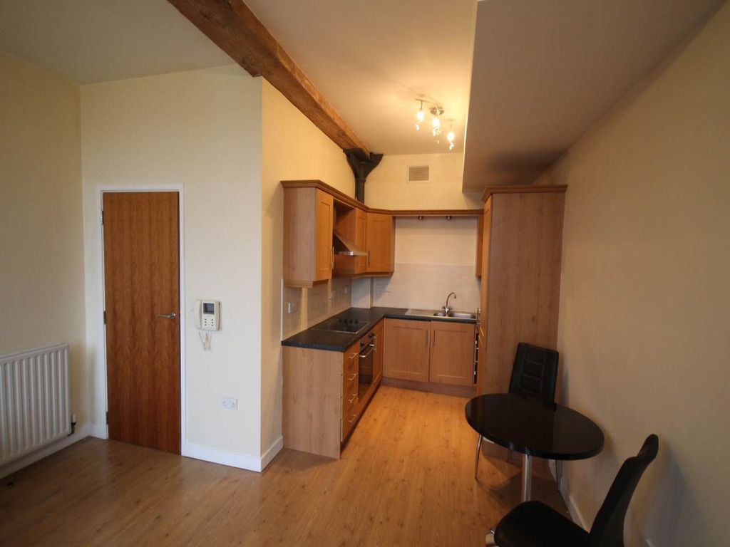 Property photo 3 of 5 Kitchen