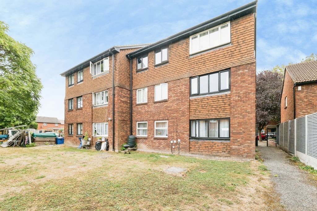 Property photo 2 of 22 Pbox-Img.Jpg