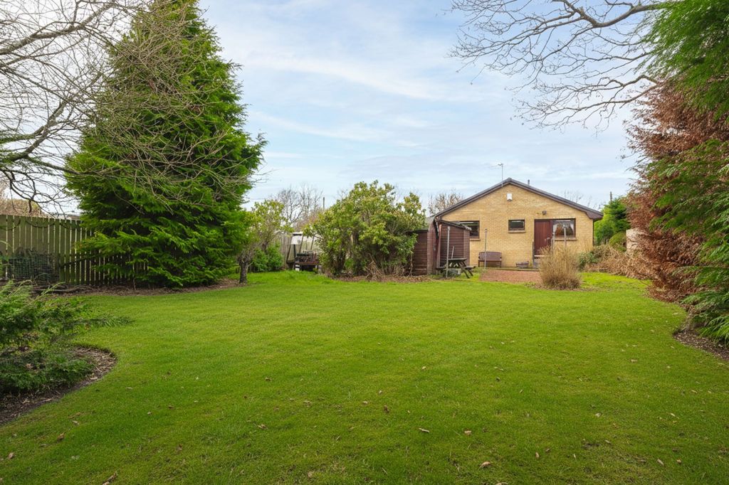 Property photo 2 of 26 Rear Garden