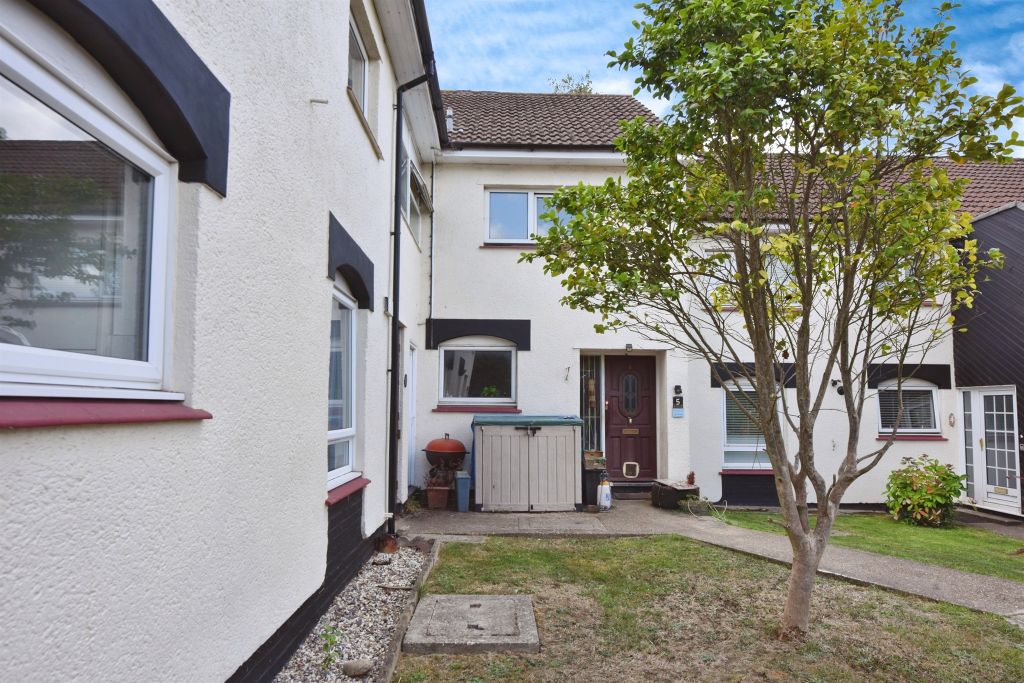 Property photo 2 of 7