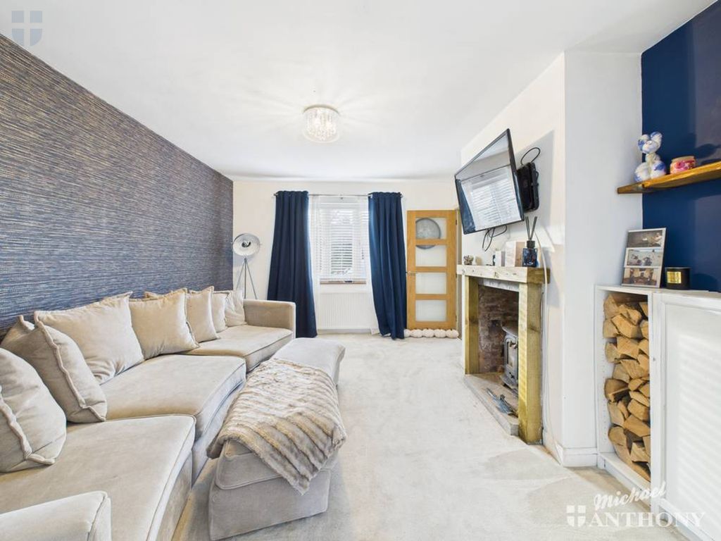 Property photo 2 of 25 Cam03218G0-Pr0828-Still020-Thumbnail-H750-70