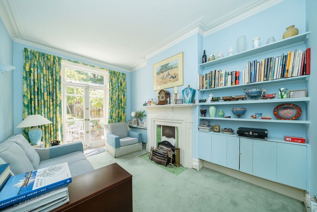 Property photo 3 of 10