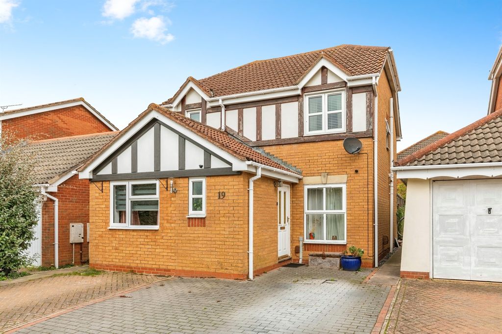 Property photo 1 of 16