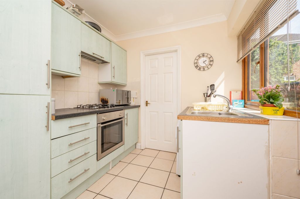 Property photo 3 of 11