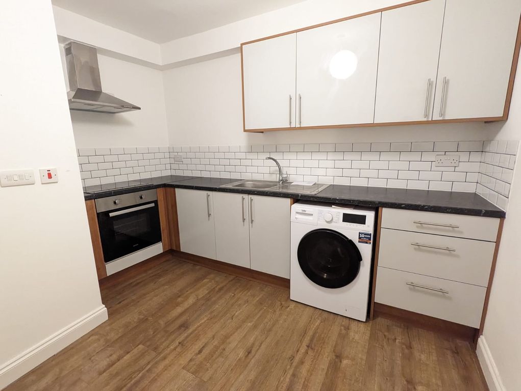 Property photo 2 of 10 Image