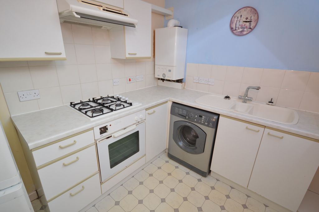 Property photo 3 of 5