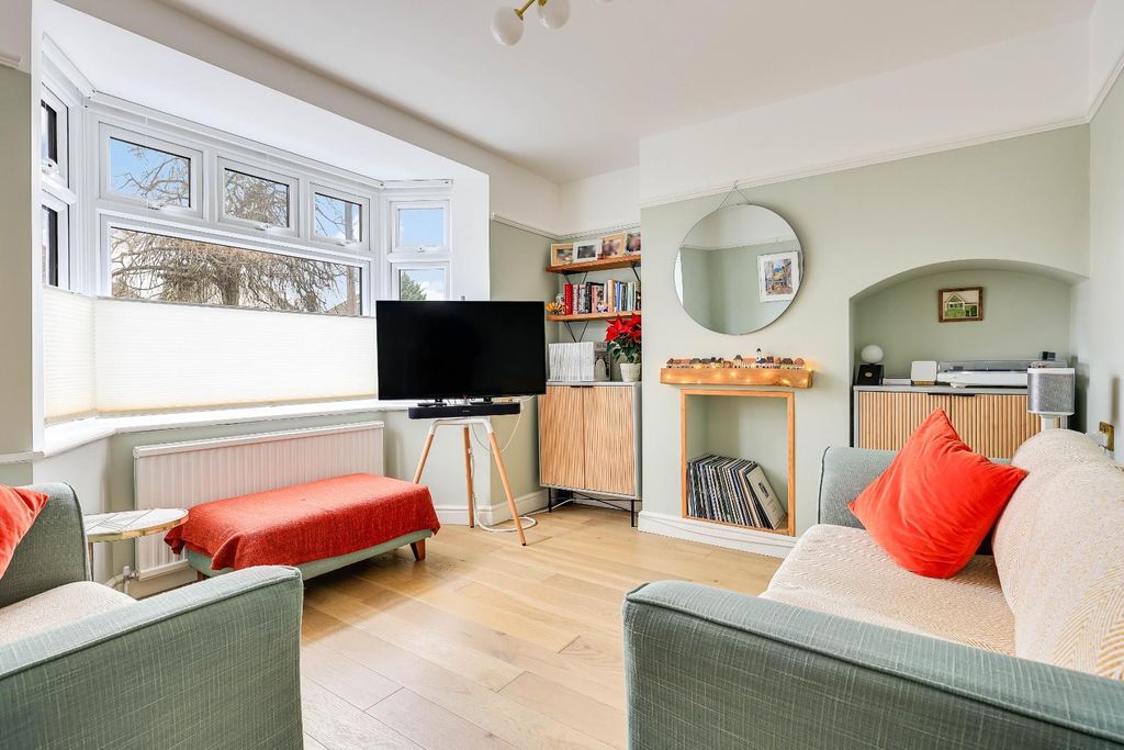 Property photo 2 of 13 Img (1).Jpg