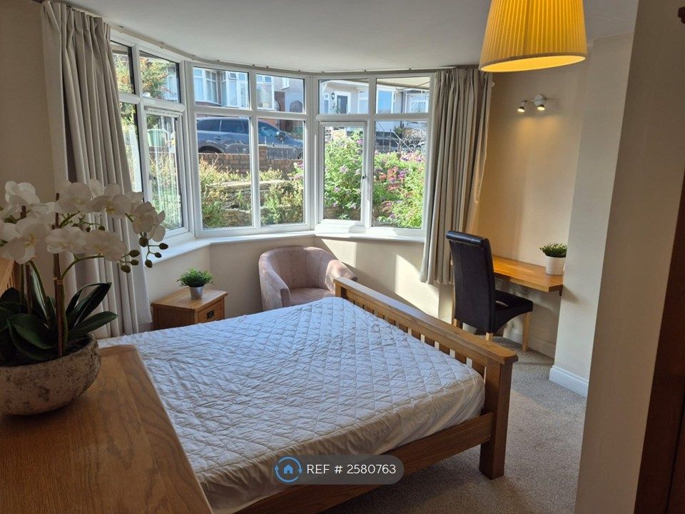 Property photo 1 of 26