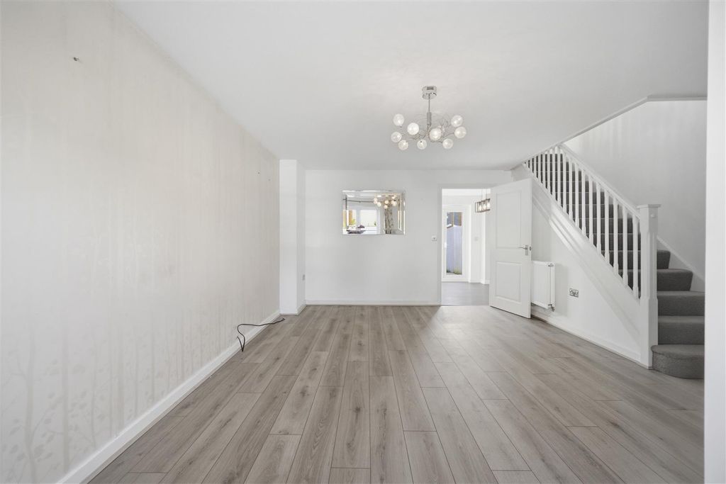 Property photo 3 of 15 29-P1066074.Jpg