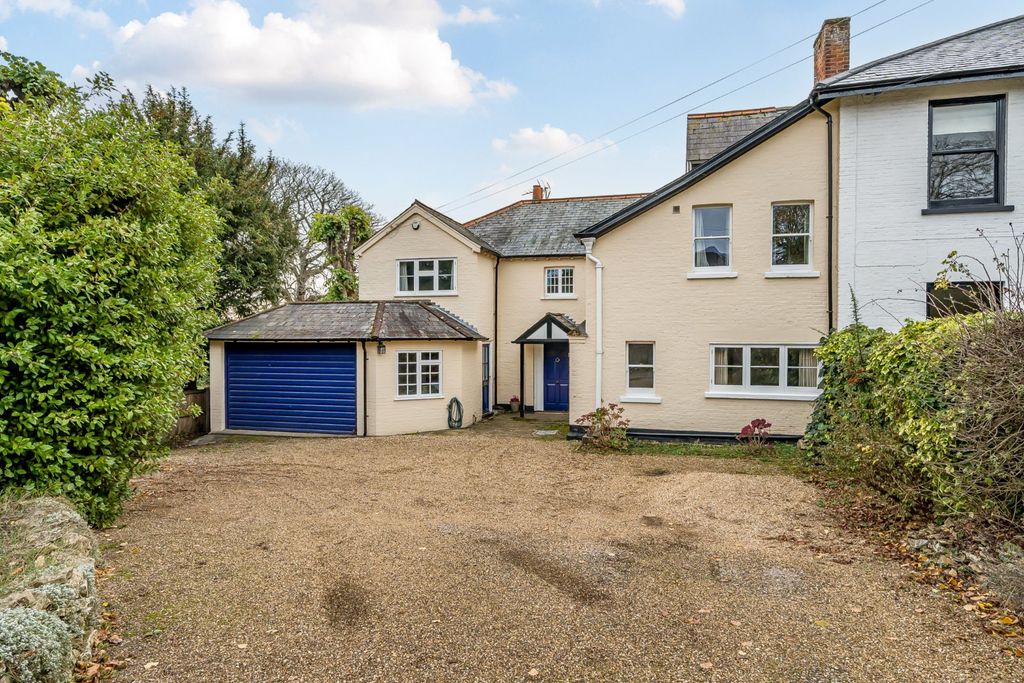 Property photo 1 of 21 External