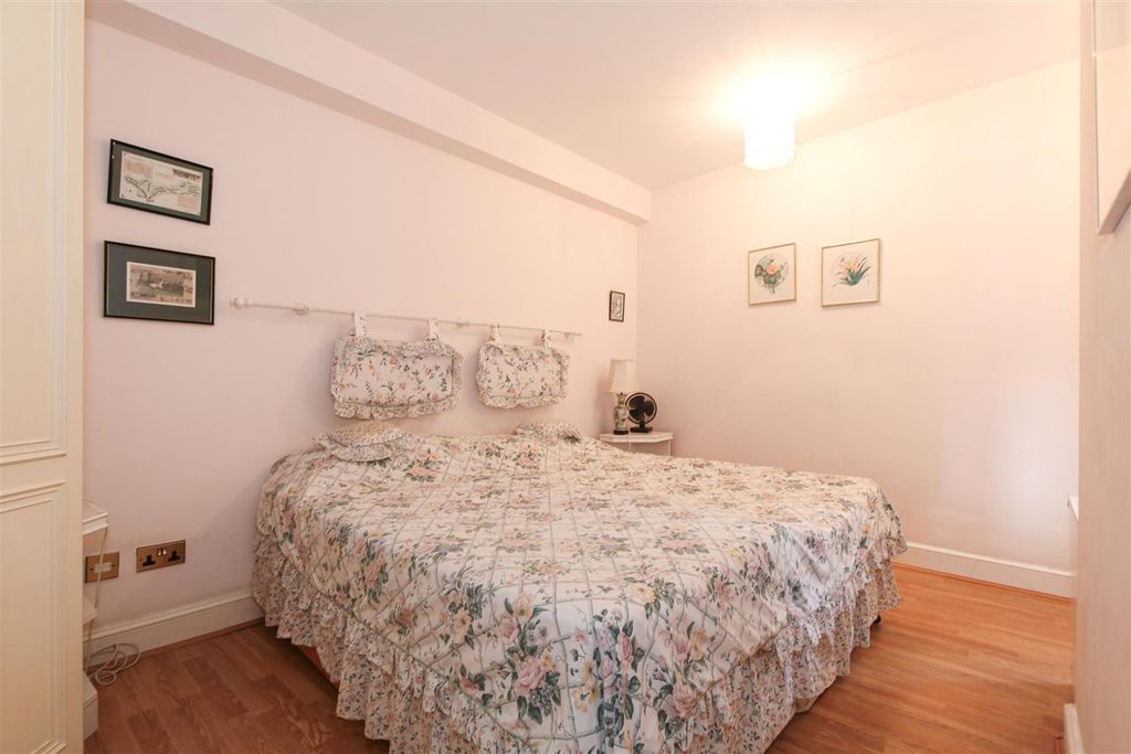 Property photo 3 of 7 Property Photo