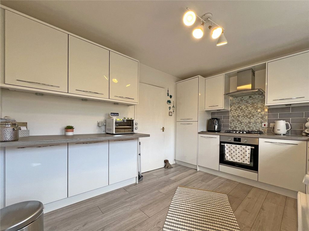 Property photo 3 of 15 Picture No. 14