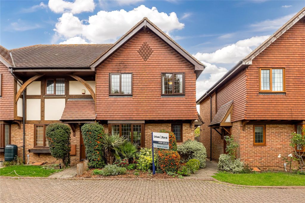 Property photo 1 of 20 Picture No. 04