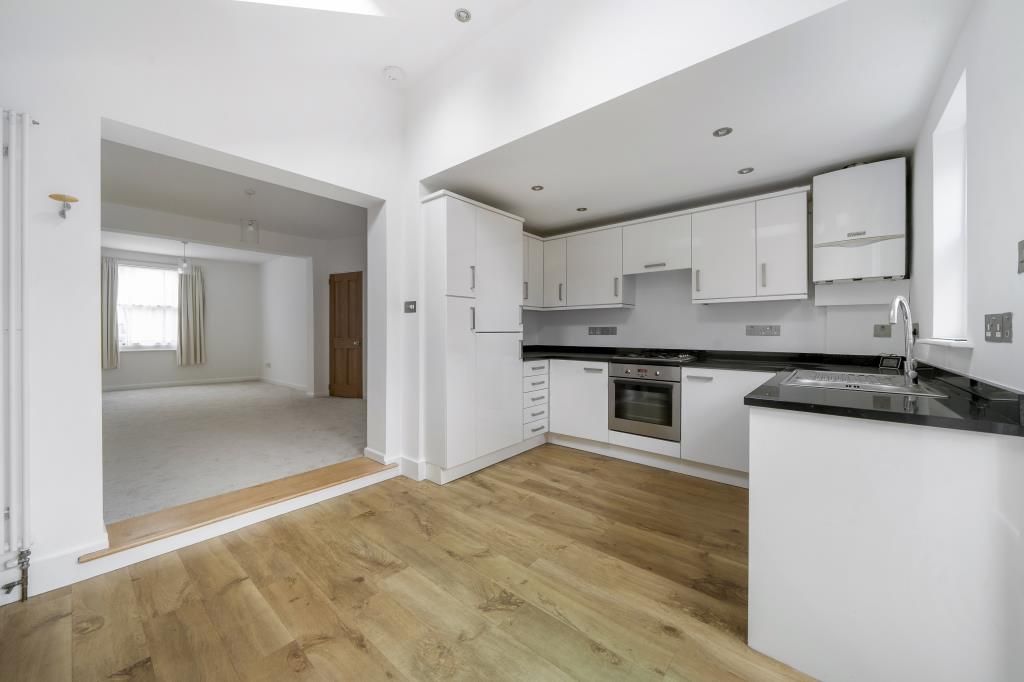 Property photo 1 of 20 Kitchen