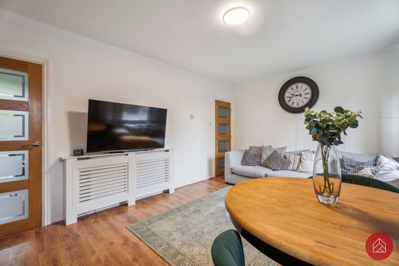 Property photo 2 of 12 Photo 2