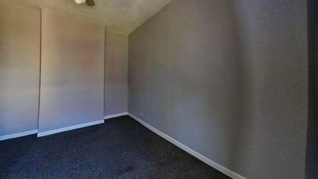 Property photo 3 of 6 125A-Twyford-Avenue-Bedroom.Jpg