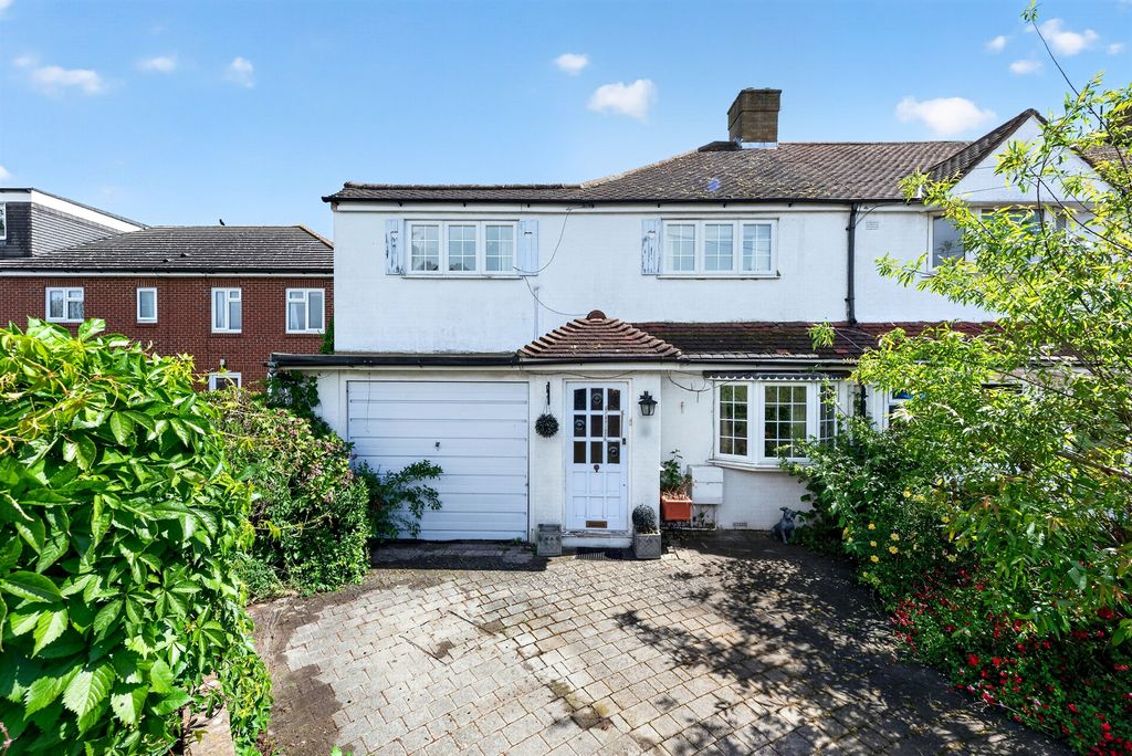Property photo 1 of 14