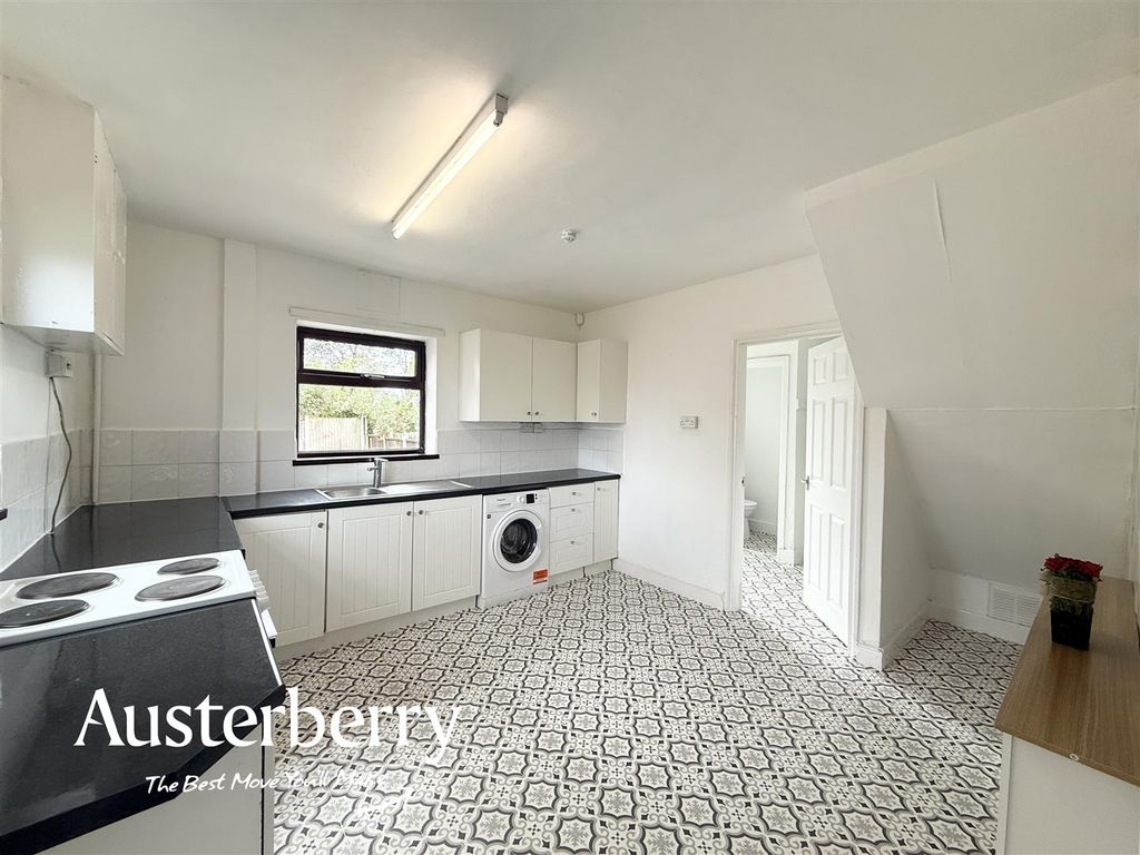 Property photo 3 of 12 Img_0434.Jpg