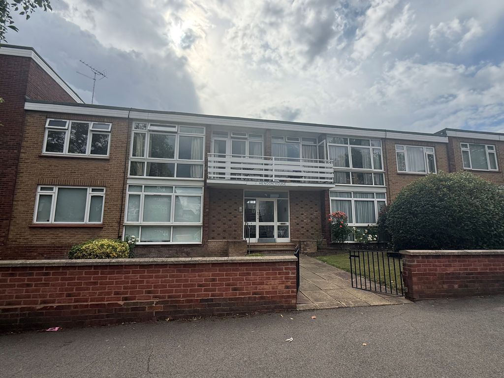 Property photo 1 of 6