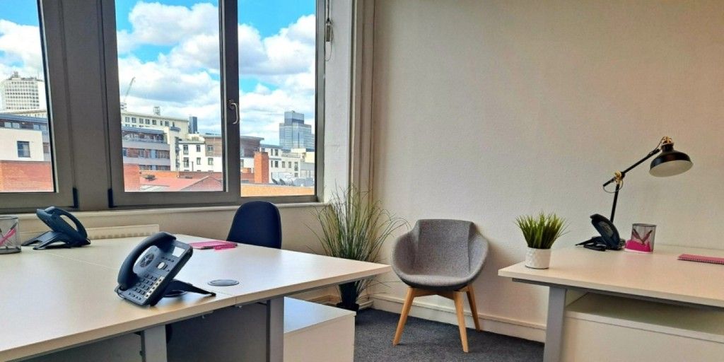 Property photo 1 of 6 Photo 5