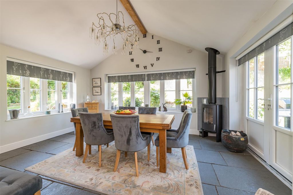 Property photo 3 of 36 Highlands_21.Jpg
