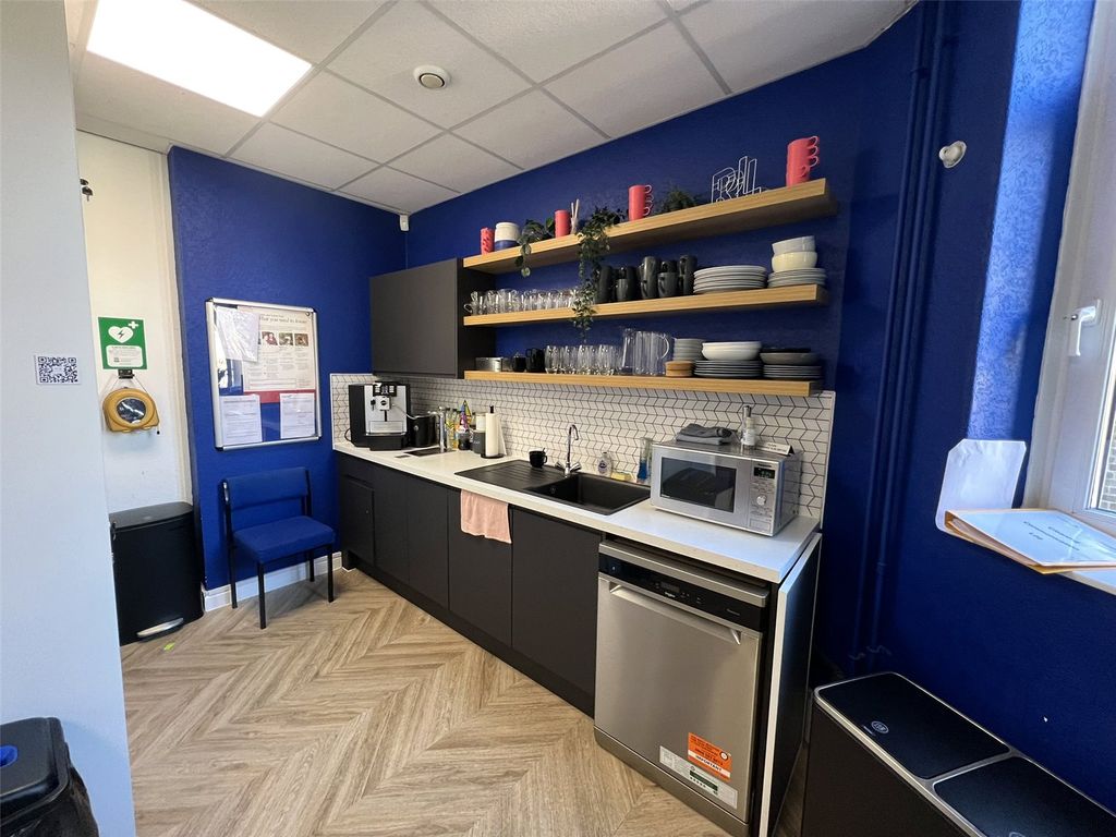 Property photo 3 of 20 Picture No. 03