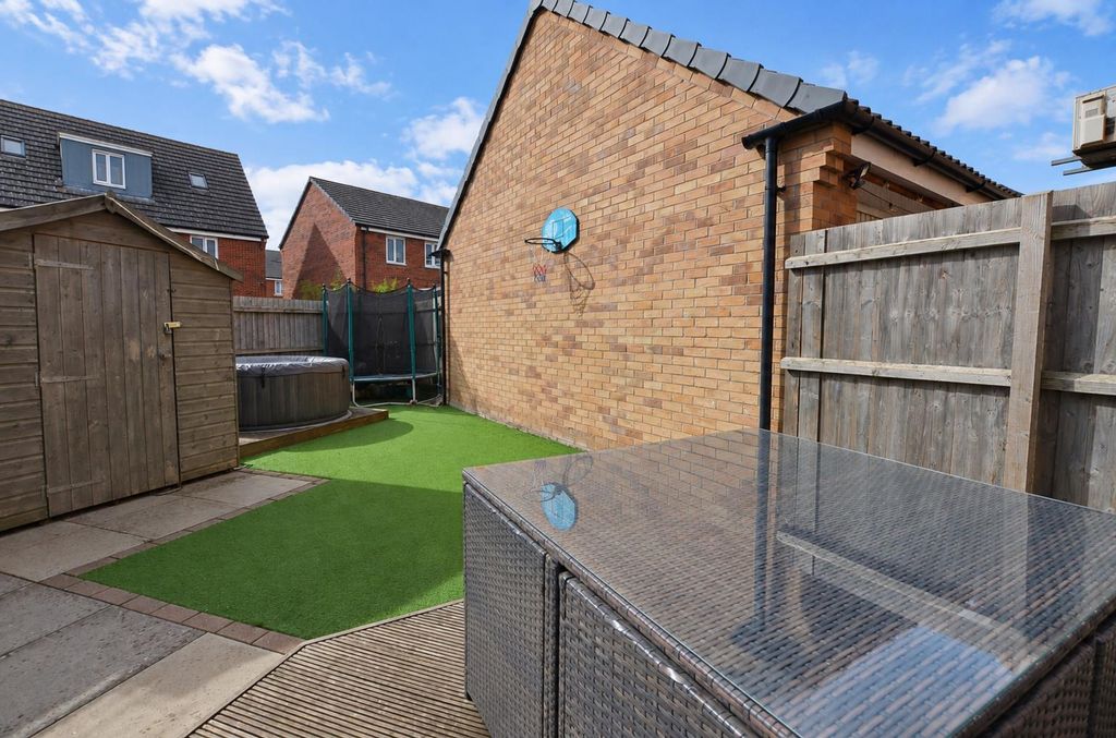 Property photo 3 of 17 Rear Garden