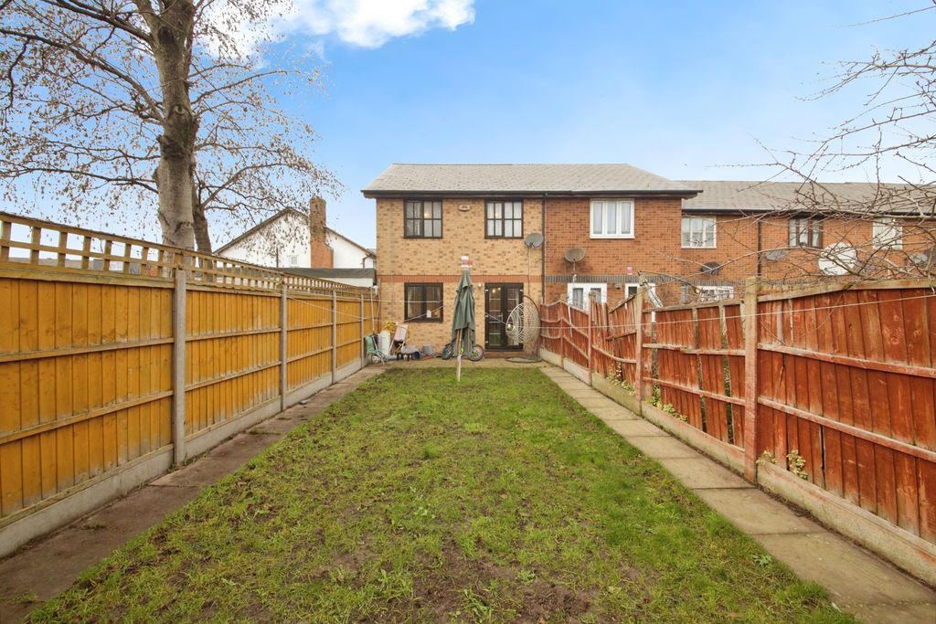 Property photo 2 of 14 Pbox-Img.Jpg