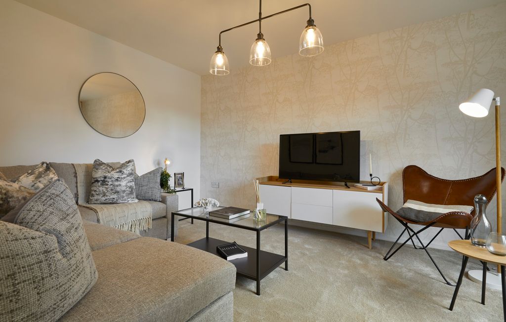 Property photo 3 of 7 Abington Place 006