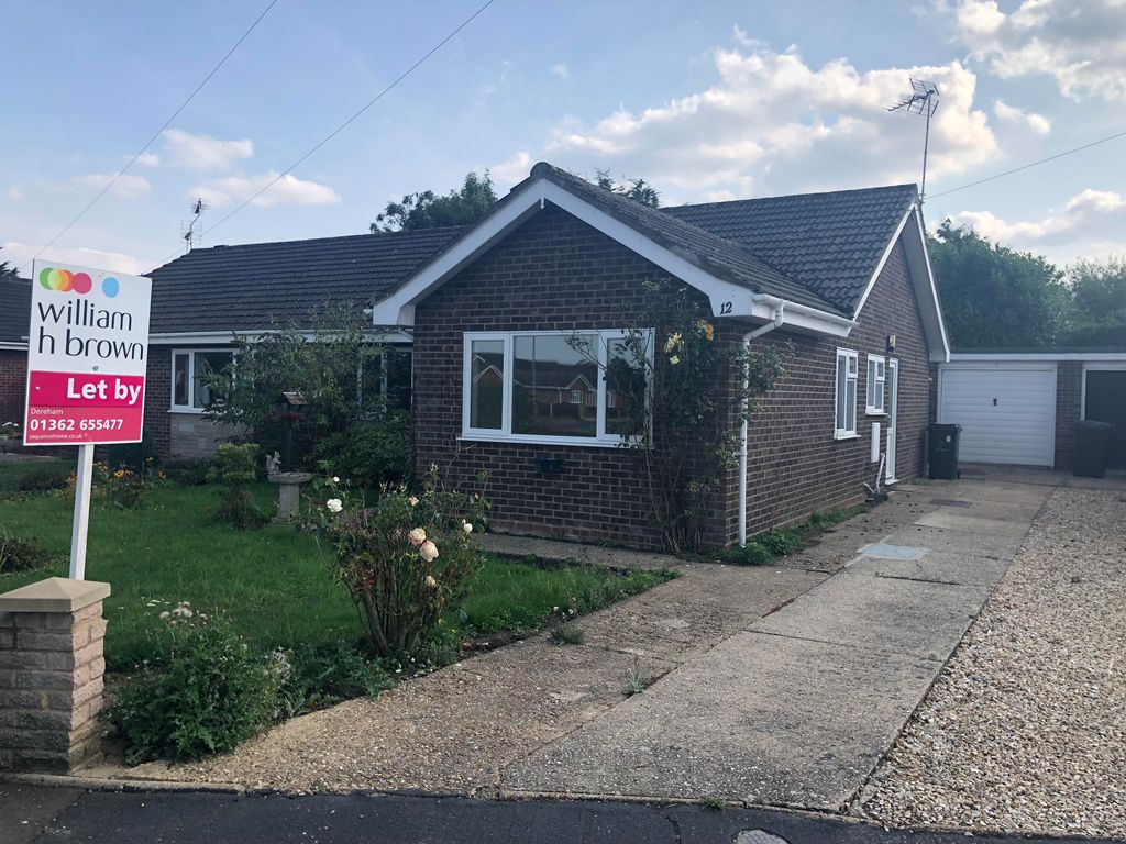 Property photo 1 of 10 Bedroom