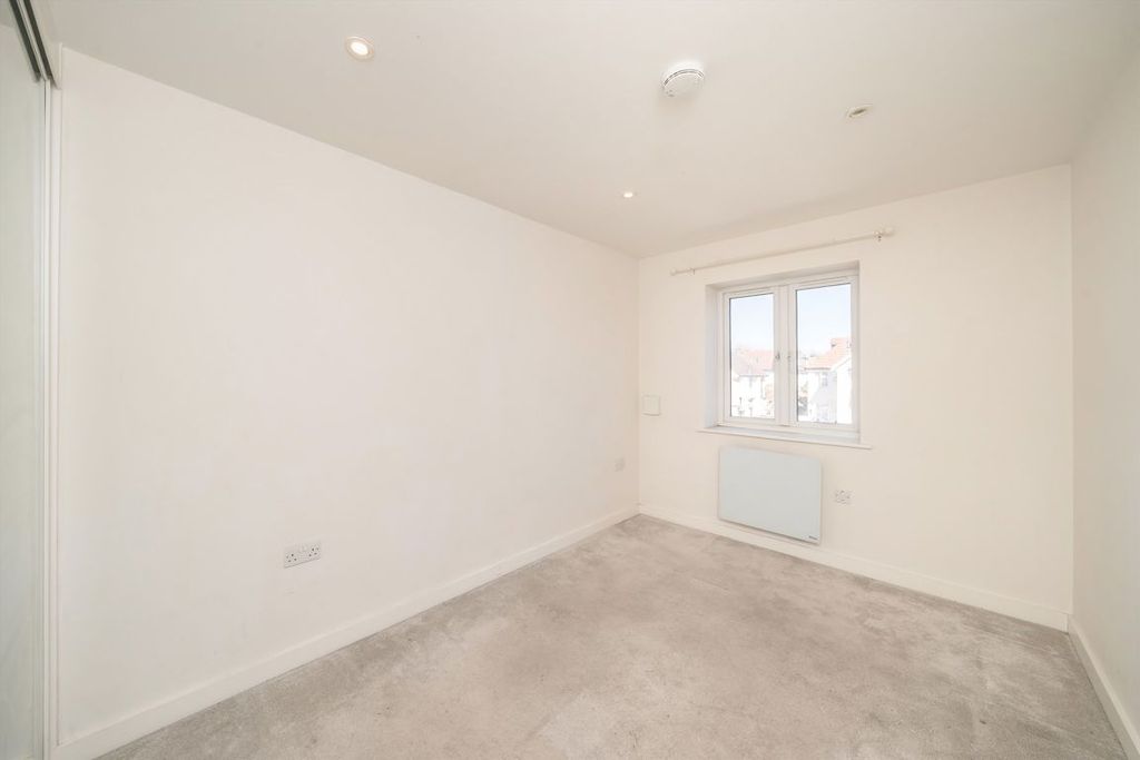 Property photo 3 of 3