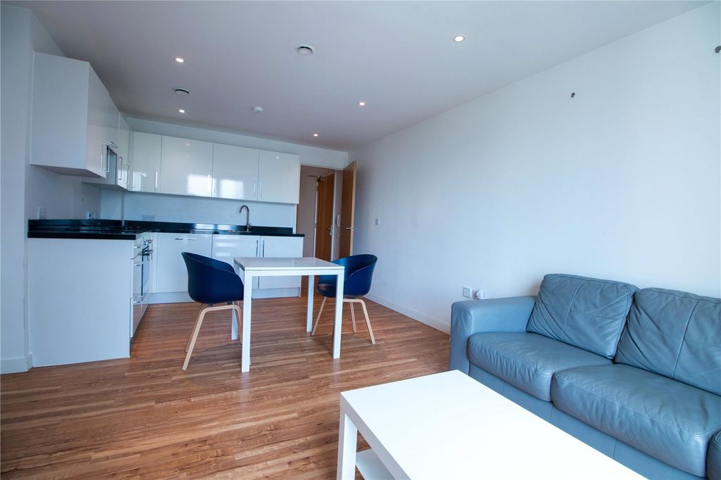 Property photo 2 of 11 Picture No. 02