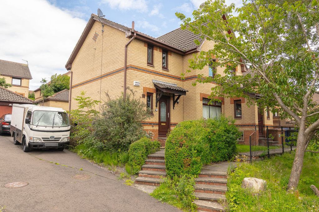 Property photo 1 of 15 Front View