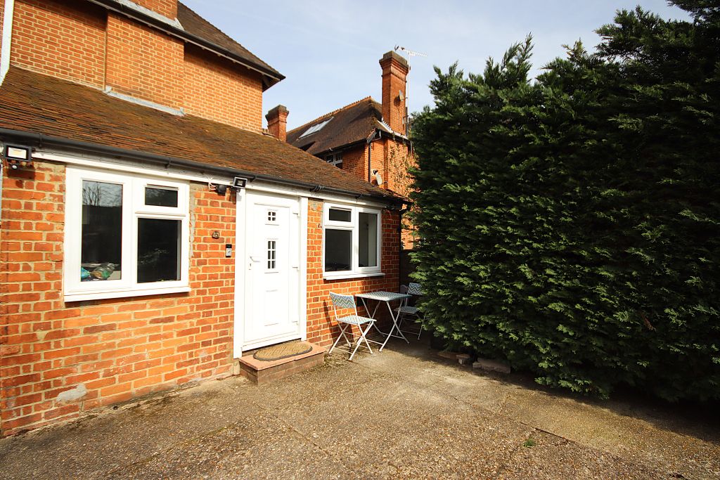 Property photo 2 of 13