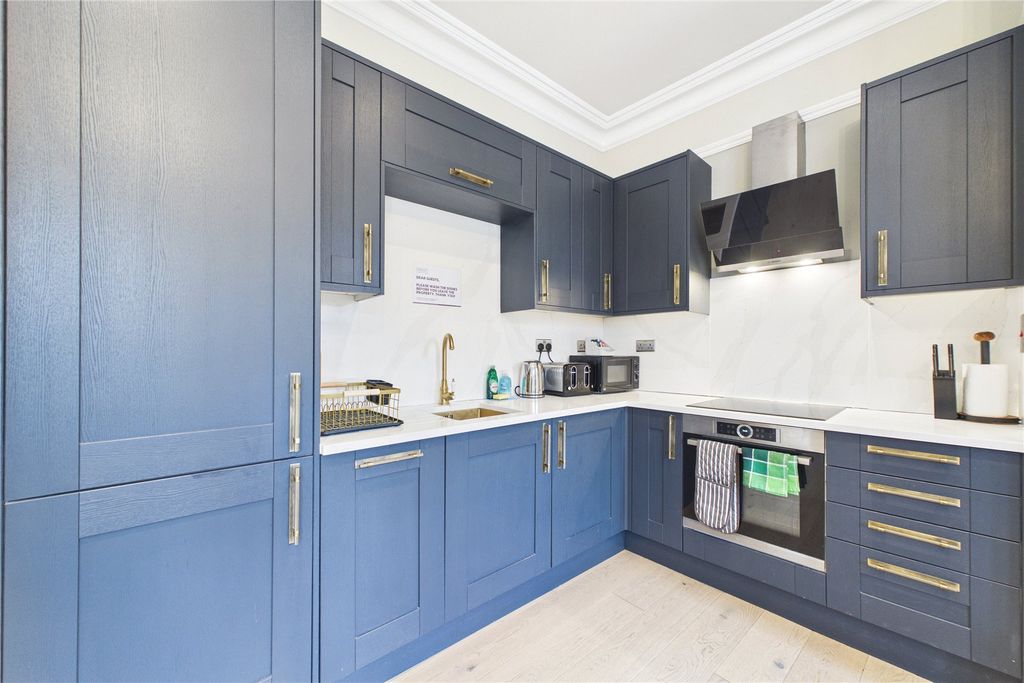 Property photo 2 of 9 Picture No. 06