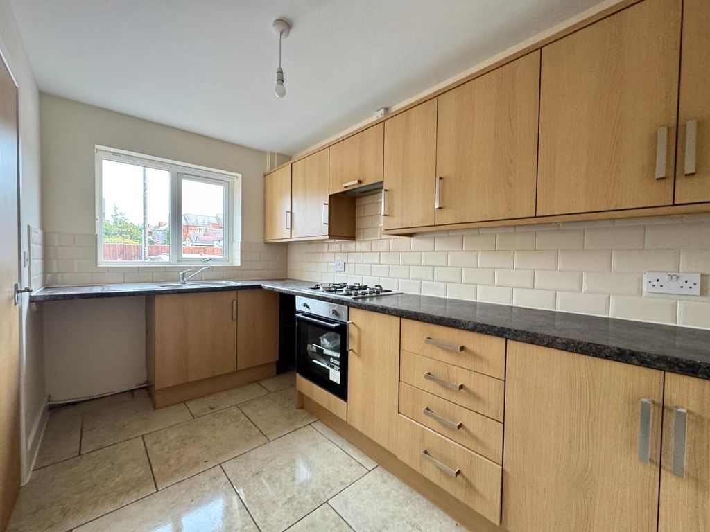 Property photo 3 of 13 3