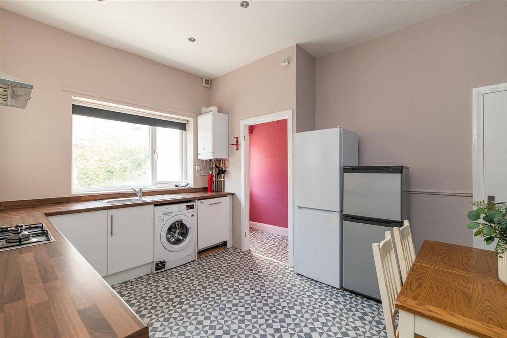 Property photo 3 of 17 Edit-1556.Jpg
