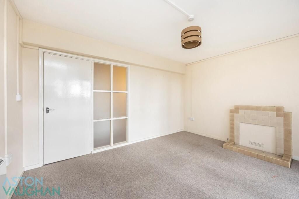 Property photo 3 of 23 4545952