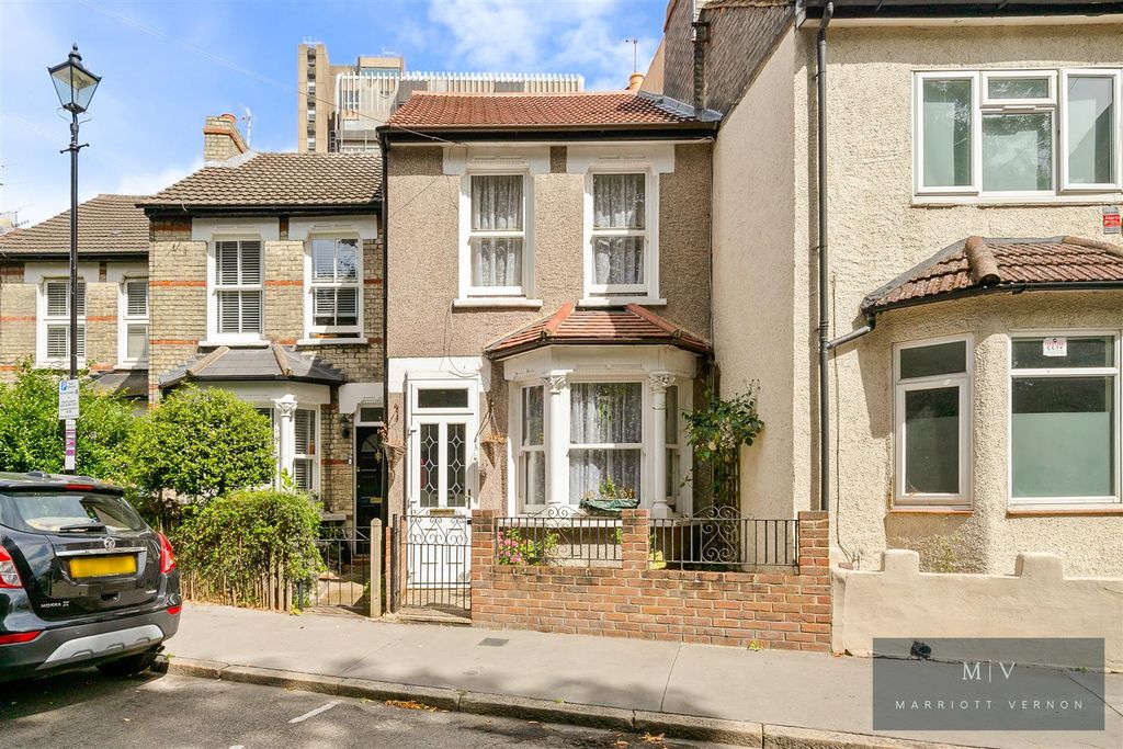 Property photo 1 of 14 Old Palace Road 10 MV-13.Jpg