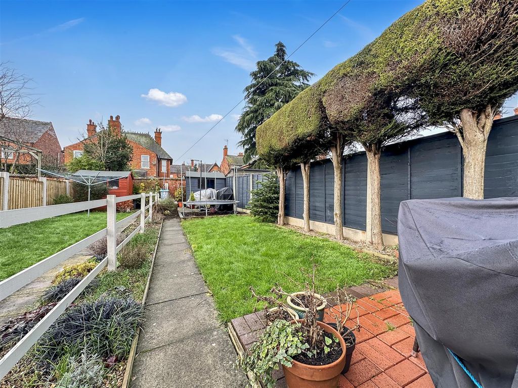 Property photo 3 of 15 Rear Garden 316